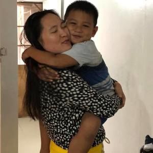 Meet your Posher, Deegee